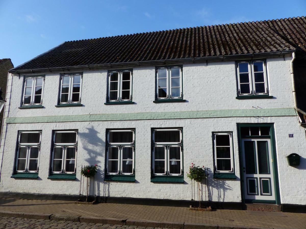 Alter Kramerladen Von 1732 Friedrichstadt Buitenkant foto